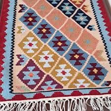 سجاده دستباف ترکیب هنر اصیل ایرانی و معنویت